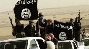 داعش  يعدم 12 من عناصره بعد إدانتهم بالتخاذل بالعراق
