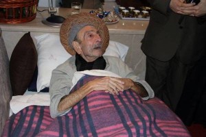 الفنان عمر حجو في مستشفى