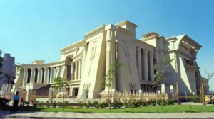 المحكمة الدستورية في مصر تقضي بعدم دستورية مادة في قانون الانتخابات البرلمانية