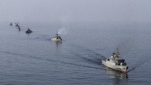 إيران ترسل سفنا حربية إلى خليج عدن وباب المندب