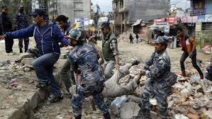 ارتفاع حصيلة ضحايا زلزال نيبال إلى 3218 قتيلا وأكثر من 6500 جريح1