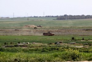 قوات الاحتلال تستهدف المزارعين شرق خانيونس