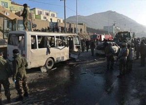وزارة الداخلية  مقتل وإصابة 16 شخصا في تفجير انتحاري بالعاصمة الأفغانية
