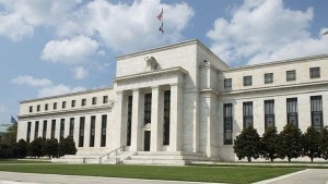 الفيدرالي الامريكي يُبقي على معدل الفائدة دون تغيير