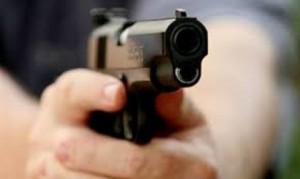 مسلحون يقتلون 4 أشخاص من عائلة واحدة بمدينة زليتن