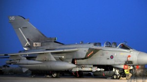  مقاتلات بريطانية تستهدف حقول نفط خاضعة لتنظيم داعش في سوريا