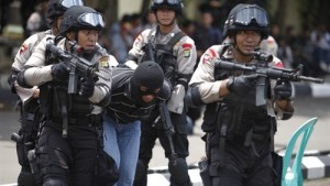إندونيسيا تعتقل مشبوهين خططوا لشن هجمات