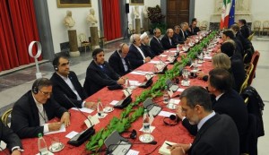 ایران وایطالیا توقعان 14 وثيقة تعاون بحجم 18 مليار دولار