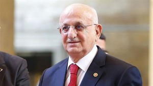 إسماعيل كهرمان رئيس البرلمان