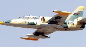 سلاح الجو الليبي يقصف داعش قرب سرت