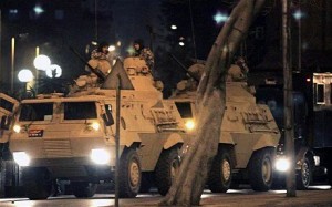 الجيش التركي يعلن الاستيلاء على السلطة