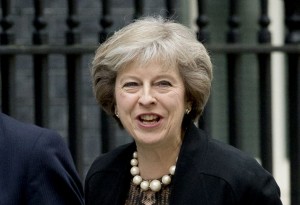 رئيسة الوزراء البريطانية تجري تغييرا حكوميا جديدا