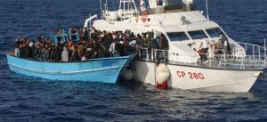 إنقاذ 1725 مهاجرا قبالة السواحل الليبية